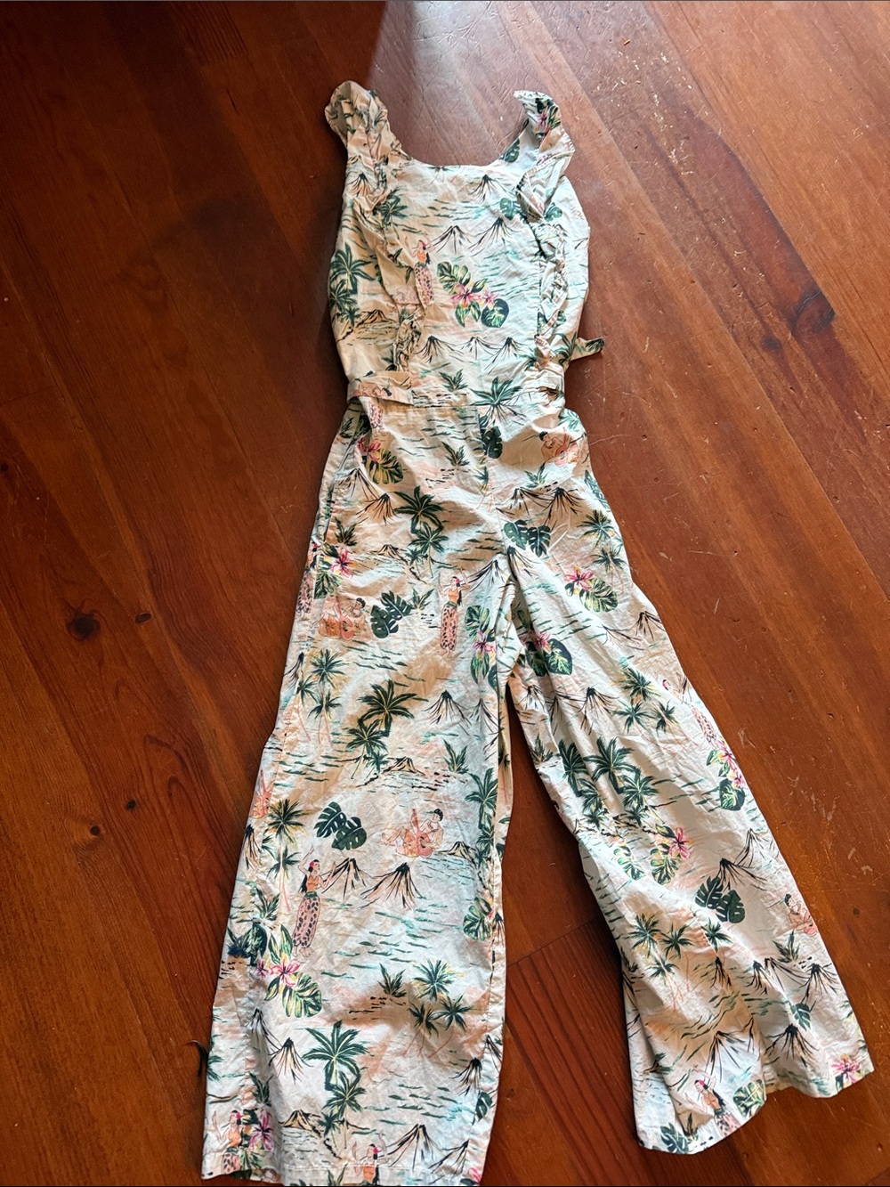Size 8 girls Classic Prep Tropical-Print Wide Leg Jumpsuit in Cream and Green